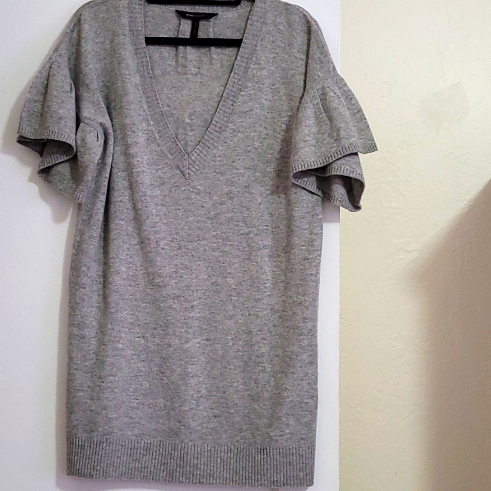 V Sweater BCBGMAXAZRIA